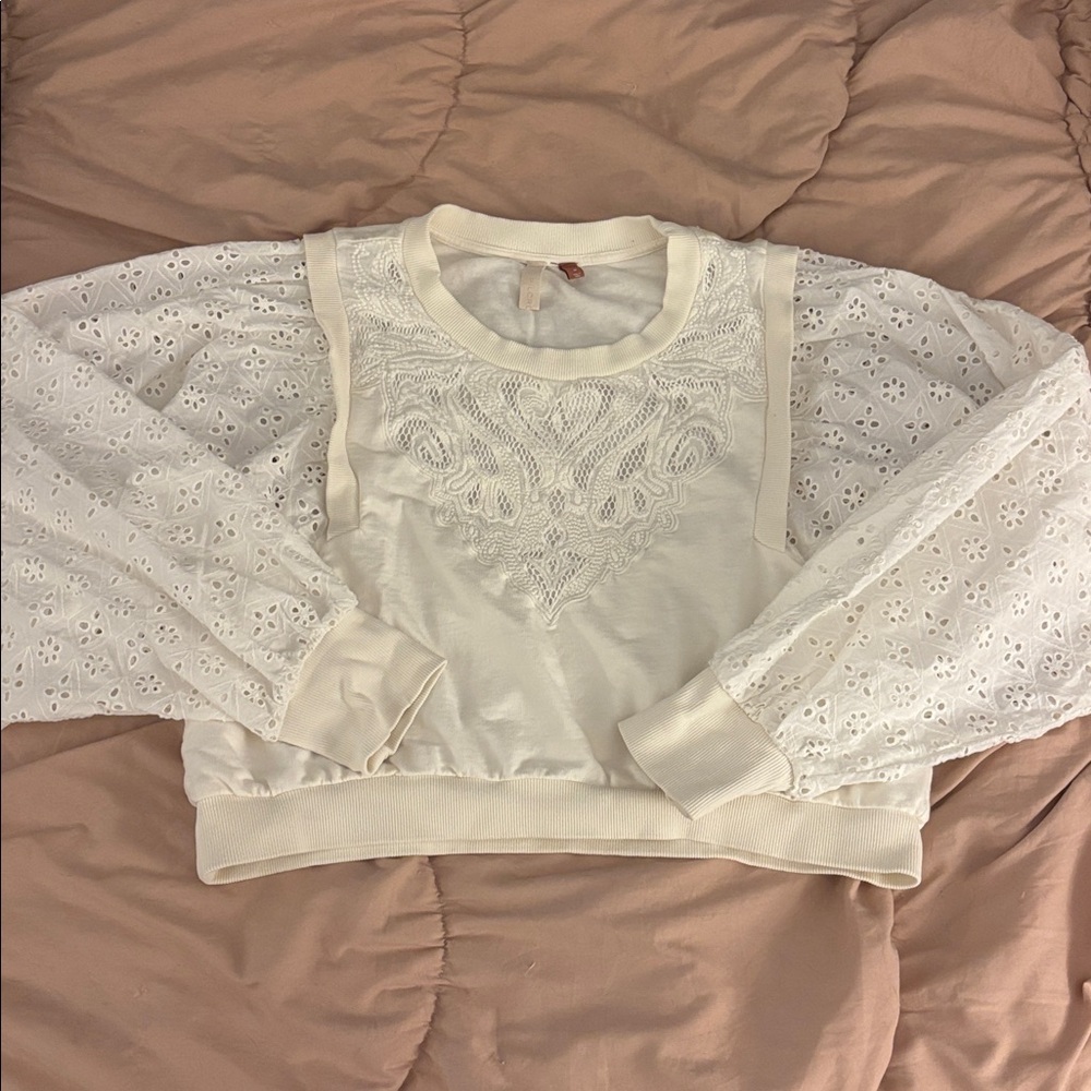 Pilcro by Anthropologie Washed Eyelet Top - Picture 5 of 7